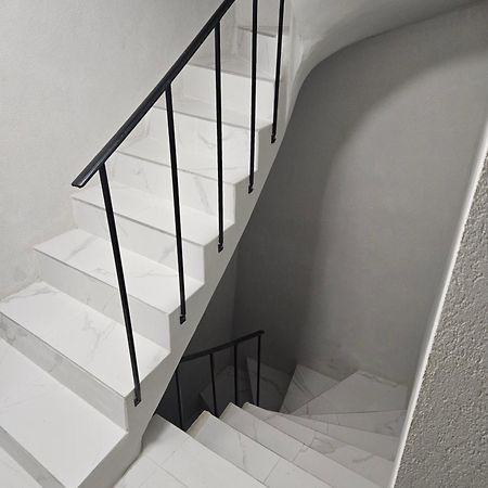 T2 Chaleureux, Calme Et Entierement Renove. Διαμέρισμα Μπεζιέ Εξωτερικό φωτογραφία